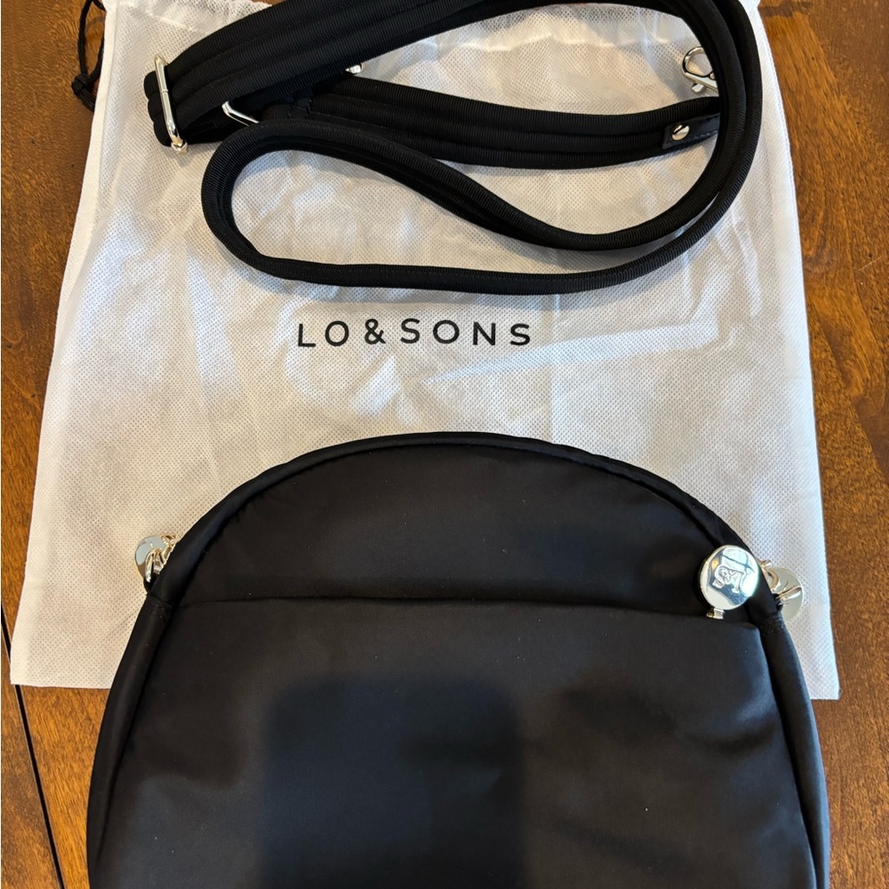 Lo & Sons Nouvelle Black Crossbody Bag